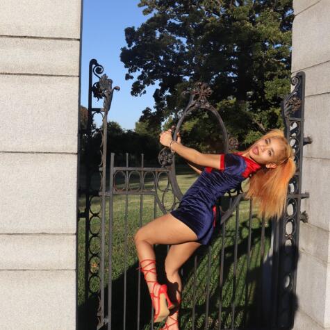 Britney Warren avatar