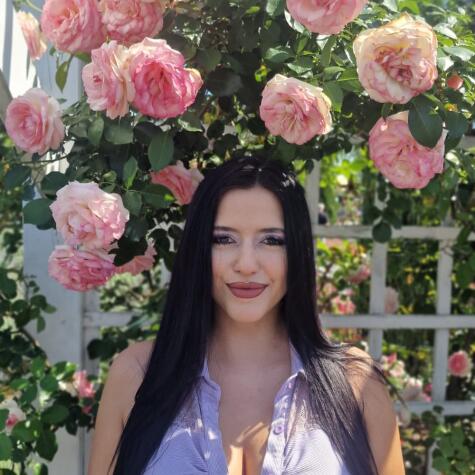Becky_