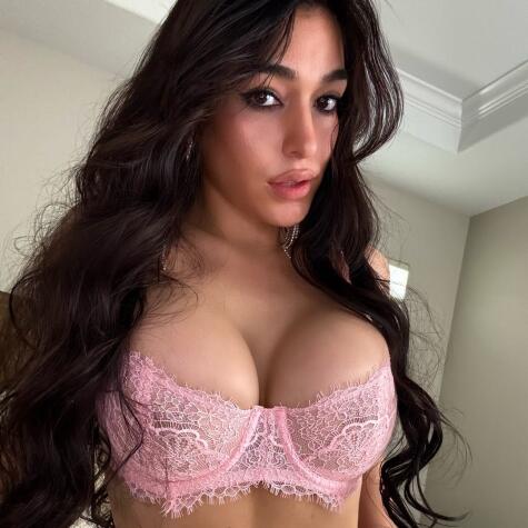 Nicole  avatar