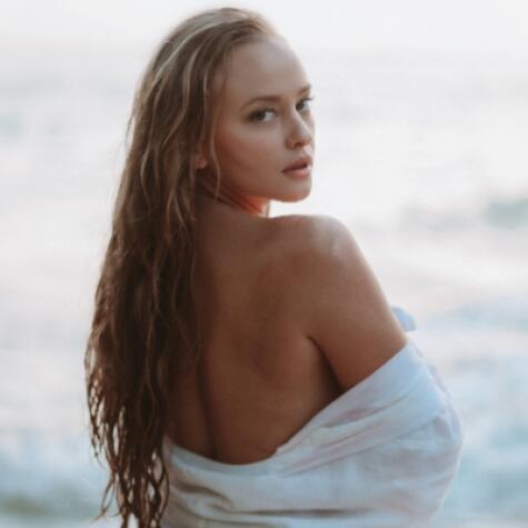 Ashley Hobbs avatar