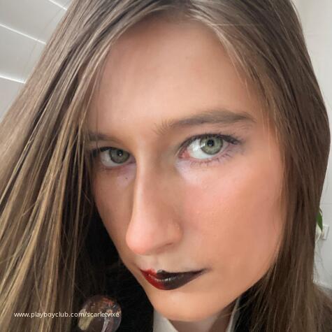 Scarlet Vixe avatar