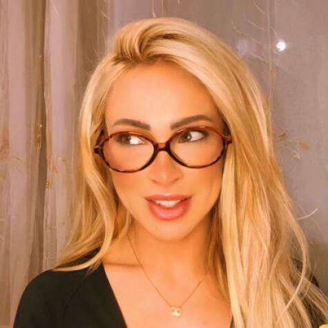 ANNE PAVLOVSKA avatar