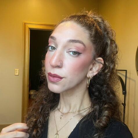 Ari  avatar