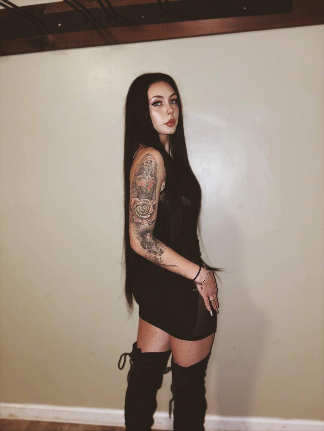 Isla Wikle's isla whitlock on PlayboyClub | Official Page for Fans & Subscribers ...