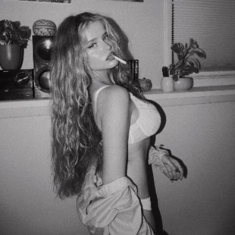 Gabriella Couto avatar