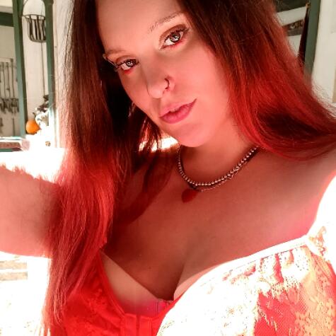 Your Playboy Bunny 💚 Ivy avatar