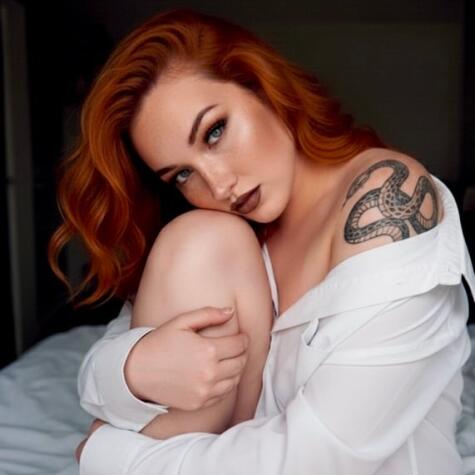 Redheadwolfie avatar