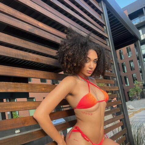 LeXXX  avatar