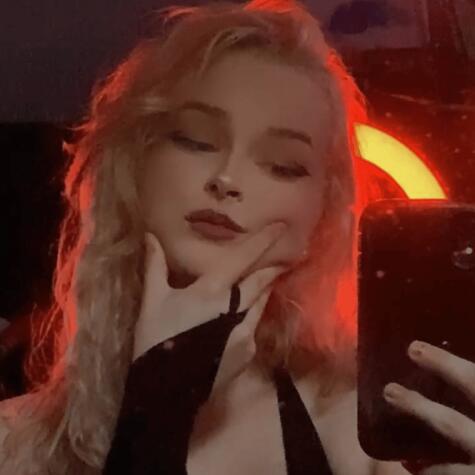 Violet Barlowe avatar