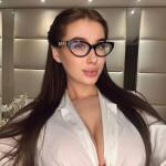 LillyColins  avatar