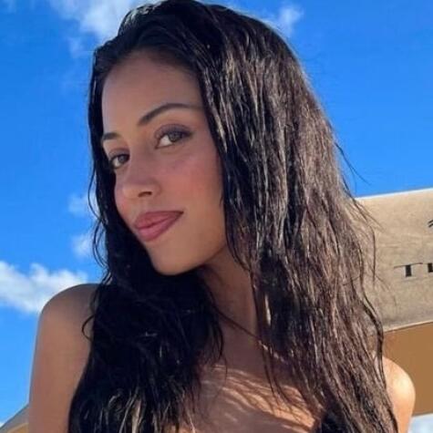anya laurent avatar