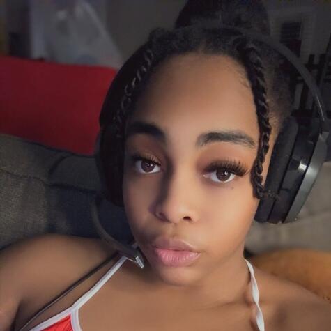 Snicks 🍑  avatar