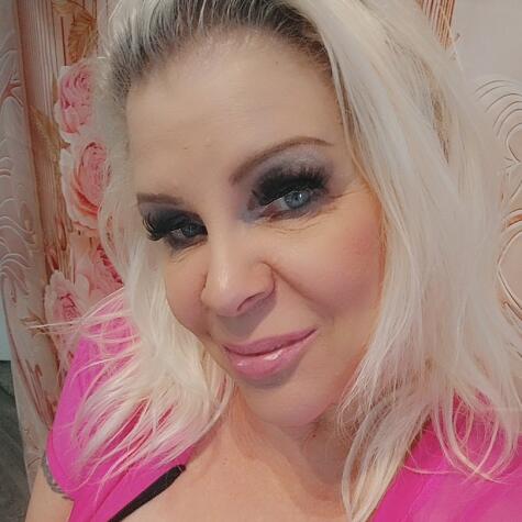 Veronica Vaughn avatar