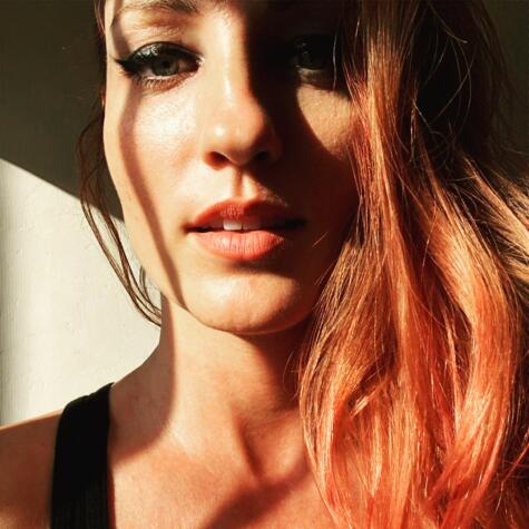 Ava Black avatar