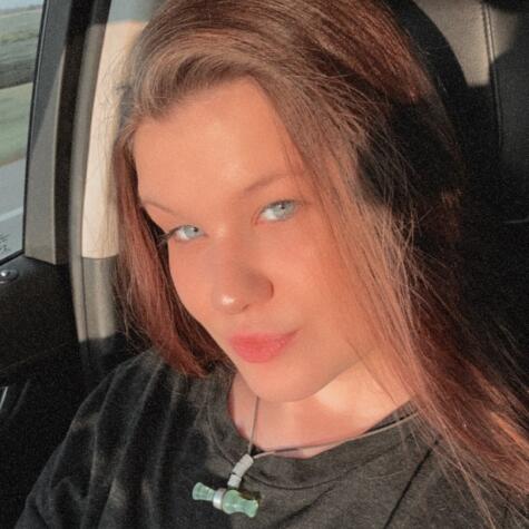 Maddie Ro🫧 avatar