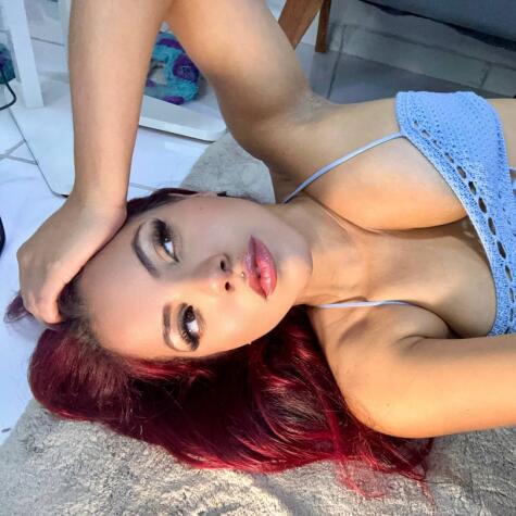Miranda B avatar