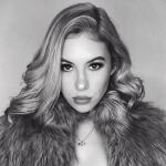 Lily Belle avatar